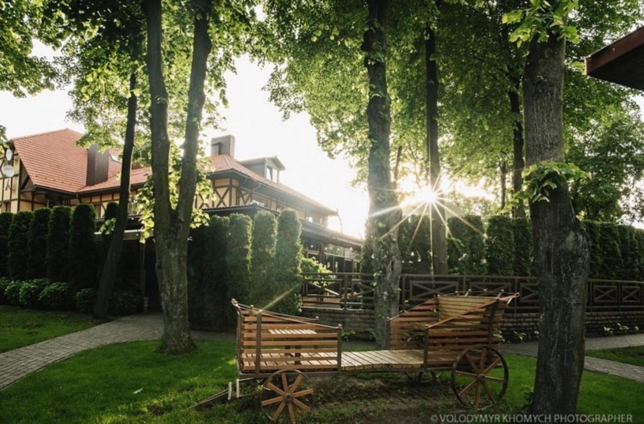 Sribni Leleky Hotel & Spa Lutsk Exterior photo