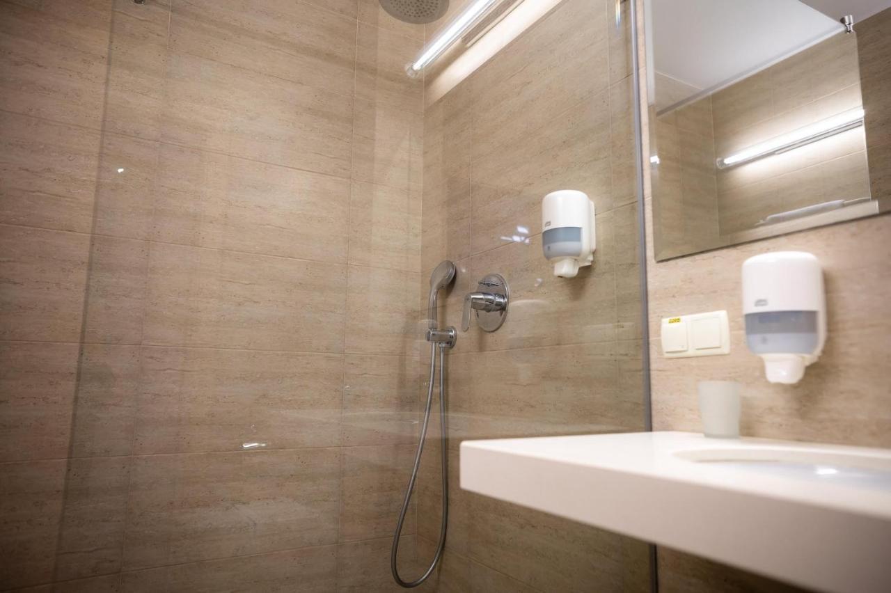 Sribni Leleky Hotel & Spa Lutsk Exterior photo